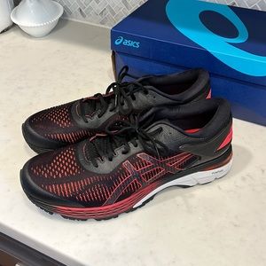 Men's ASICS Gel Kayano 25 Black/Classic Red US 13 - Brand New!